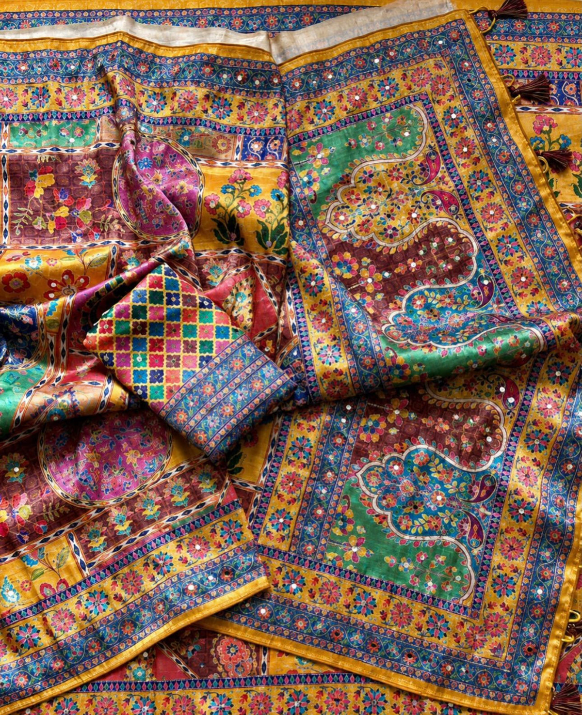Soft Georgette Colorful Threads Work Saree (Coloring)