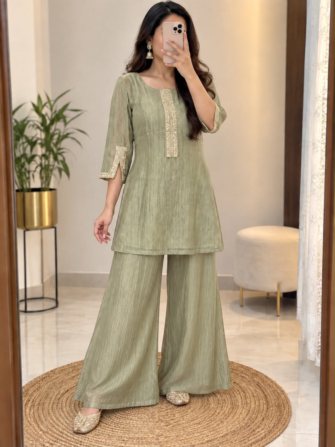 HOV Festive Coordset Crush Tissue Silk