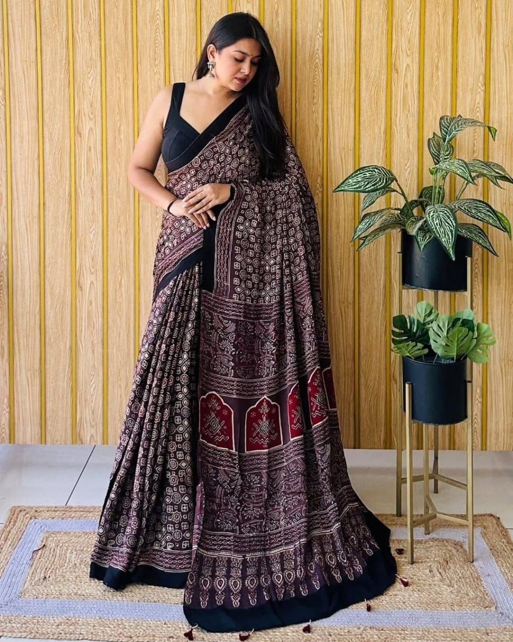 Model Silk digital print (Without tassels-phumka)