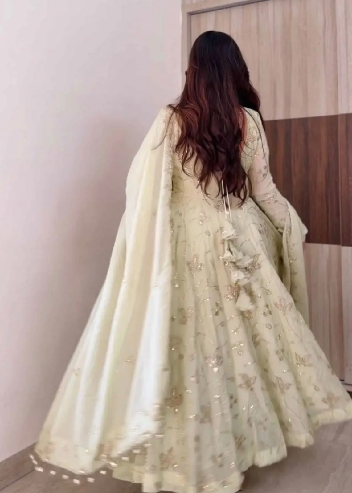 Exclusive Trending Designer Gown