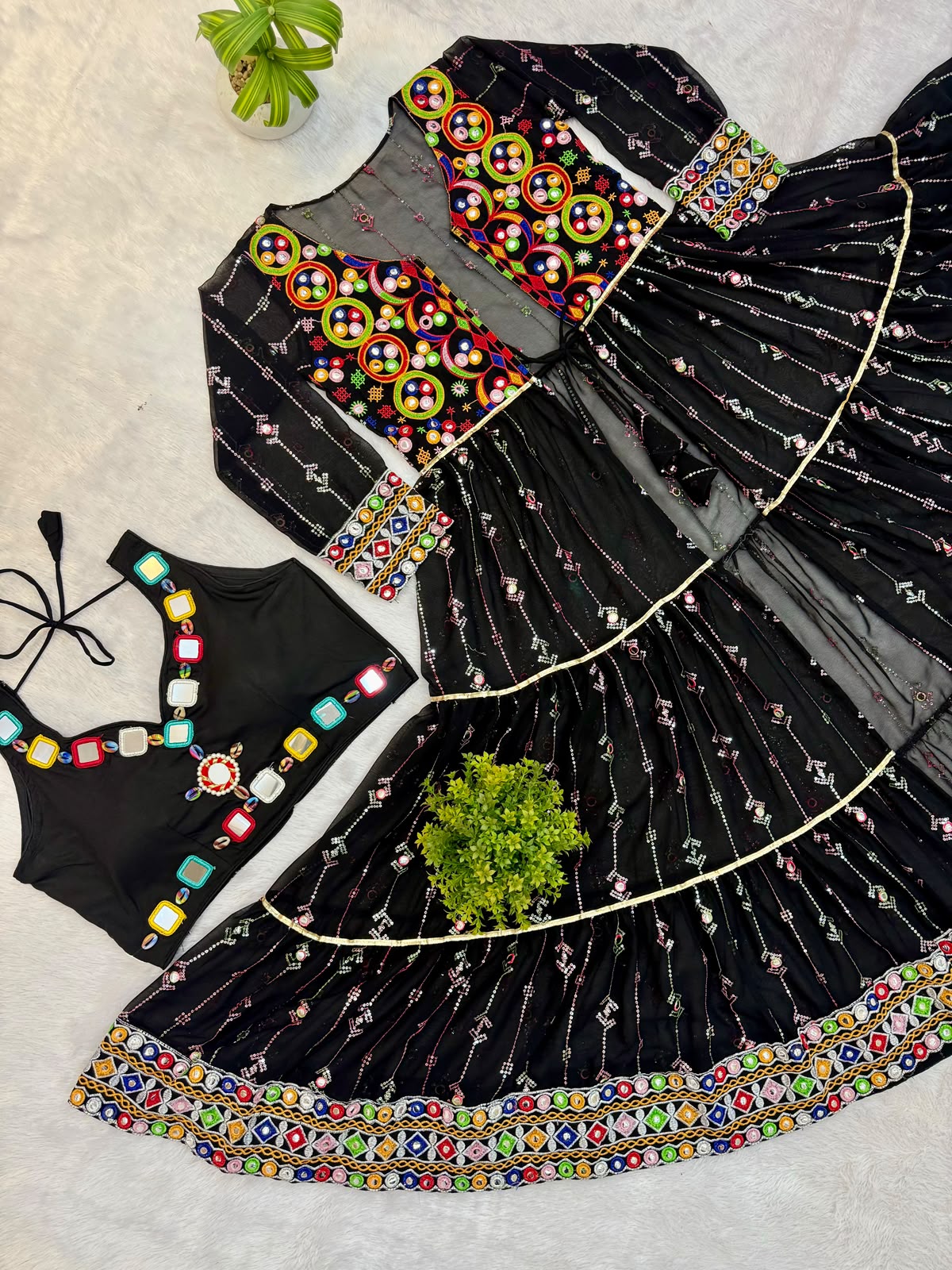 Navratri Lehenga Choli (Loomeera)