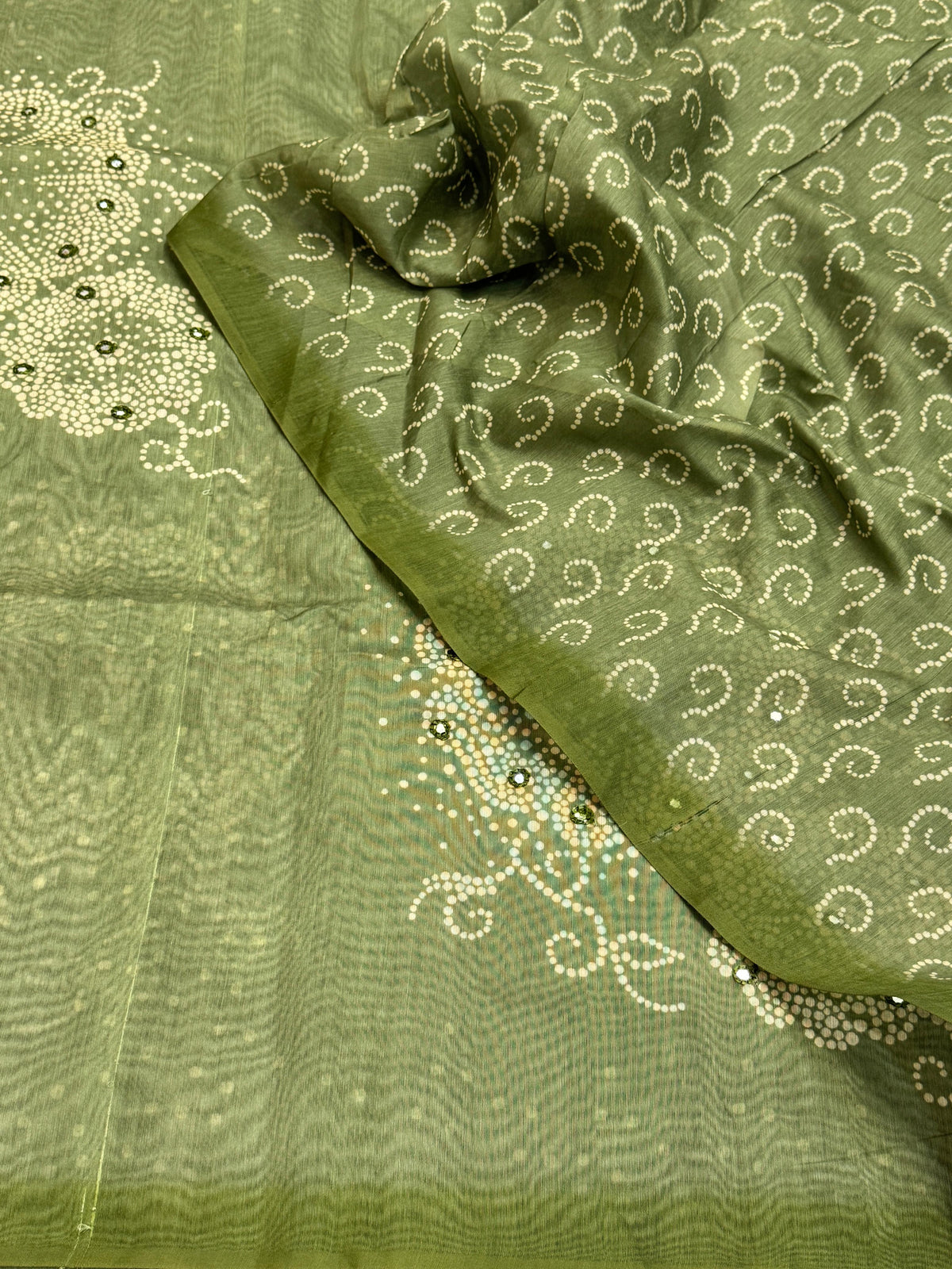 Pure malai cotton saree with floral prints concept