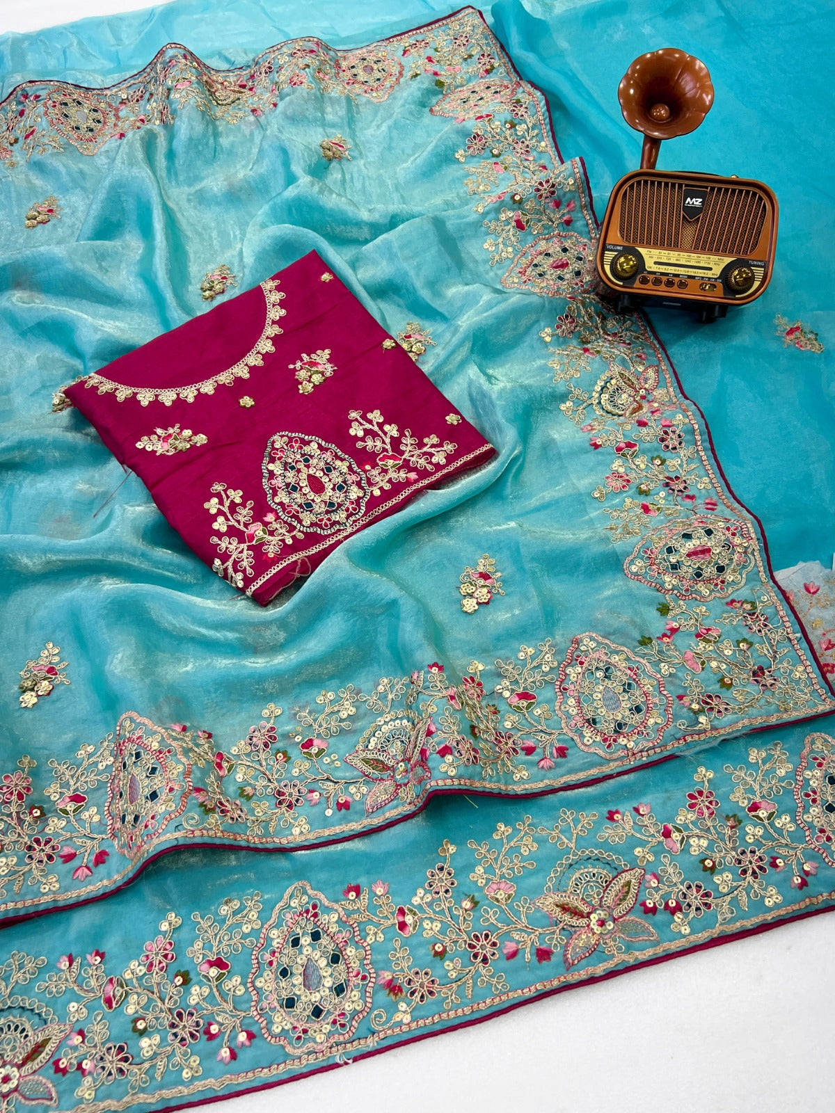 Fabric Soft Fandy Sattin Silk Fabric With Multi Thread Embroidery Coding Sequence With Dori Paiping