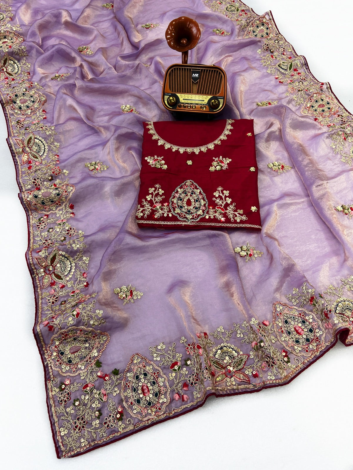 Fabric Soft Fandy Sattin Silk Fabric With Multi Thread Embroidery Coding Sequence With Dori Paiping
